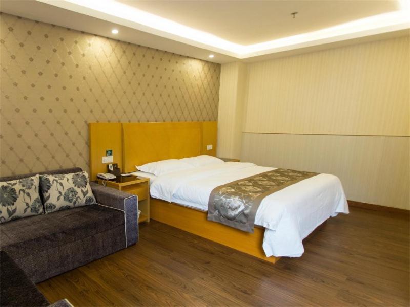 Greentree Inn Zhuhai Mingzhu Station Express Hotel Εξωτερικό φωτογραφία